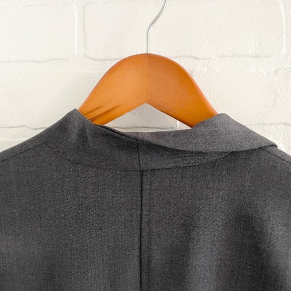 Sarah Pacini Crop Blazer Asymmetrical Collar Gray Wool blend Business Casual S - Picture 12 of 13